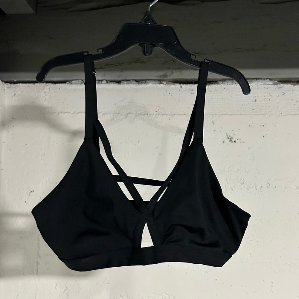 HALOGEN bralette